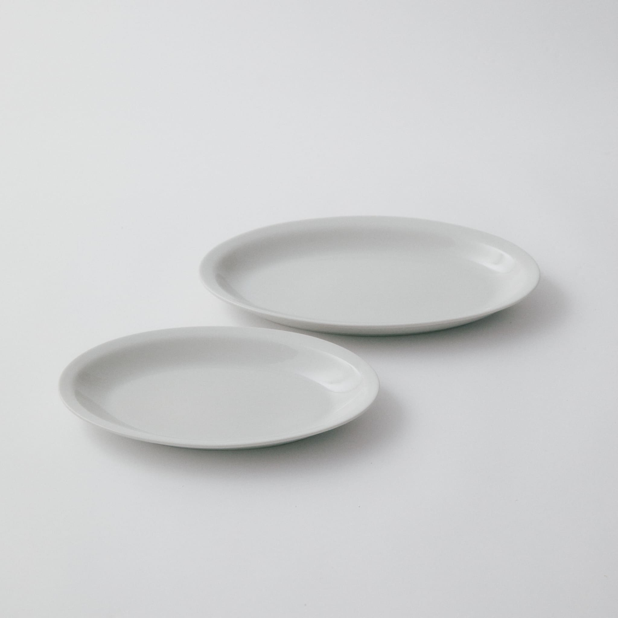 Saturnia Roma plain|サタルニア ローマ プレーン オーバルプレート