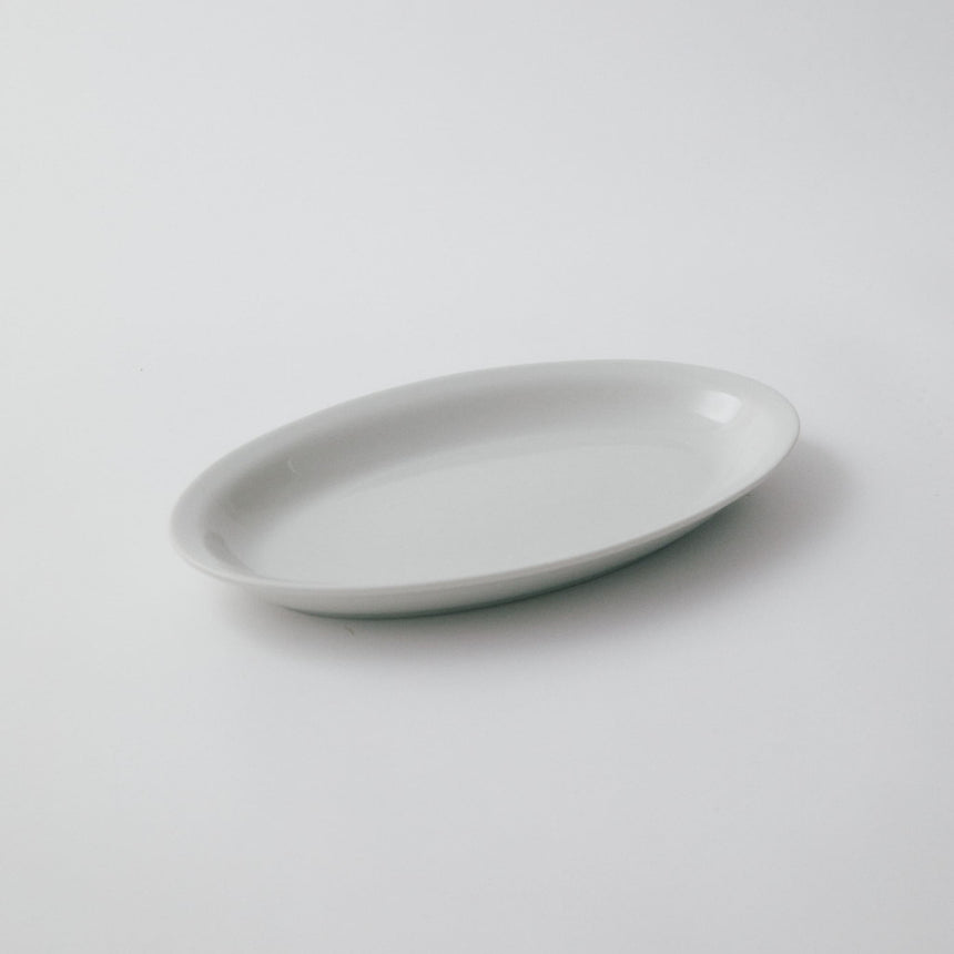 Saturnia Roma plain|サタルニア ローマ プレーン オーバルプレート