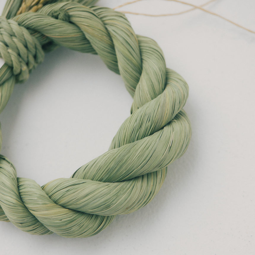 稲わら飾り【円 成】