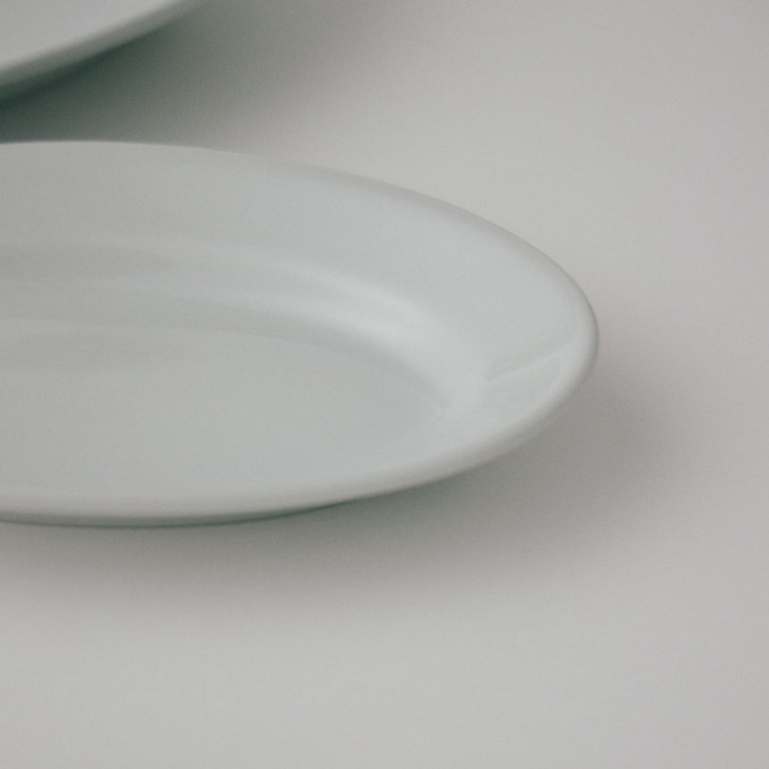 Saturnia Tivoli|サタルニア チボリ オーバルプレート