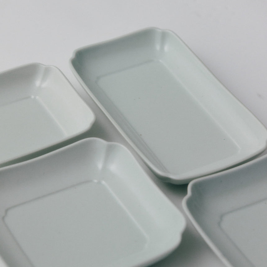 木瓜 (もっこう)角皿 土灰