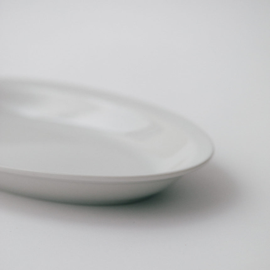 Saturnia Roma plain|サタルニア ローマ プレーン オーバルプレート