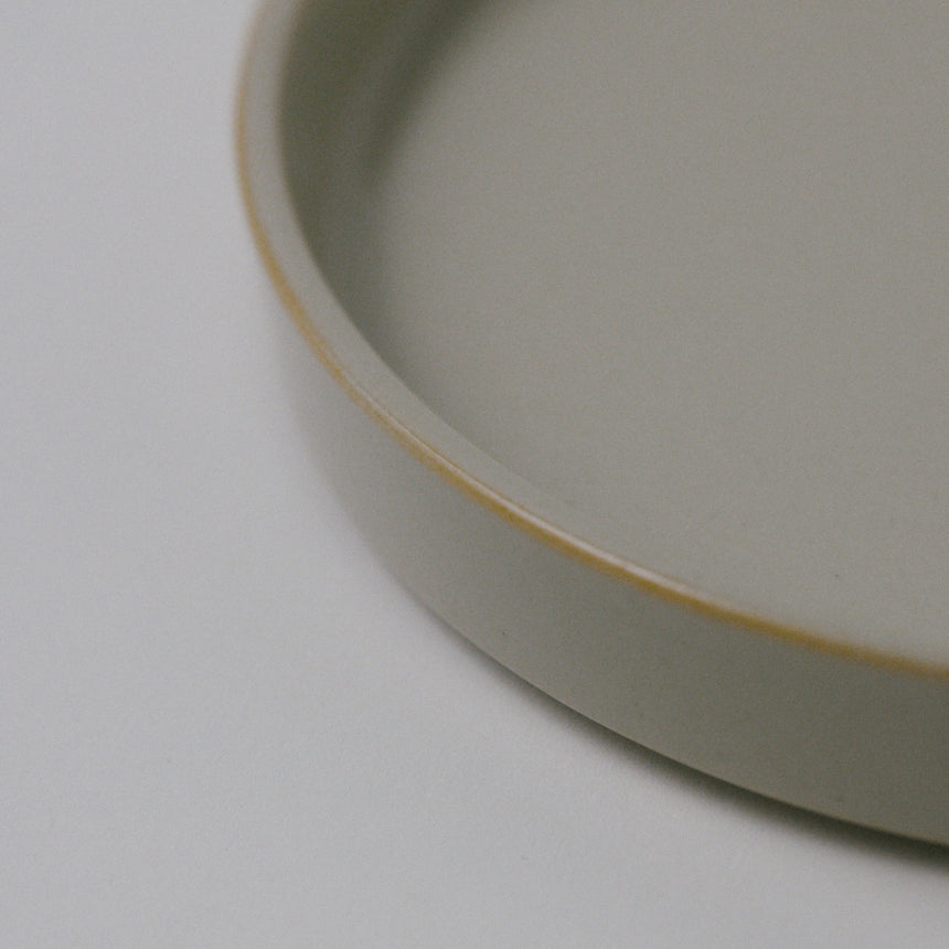 モデラート プレート