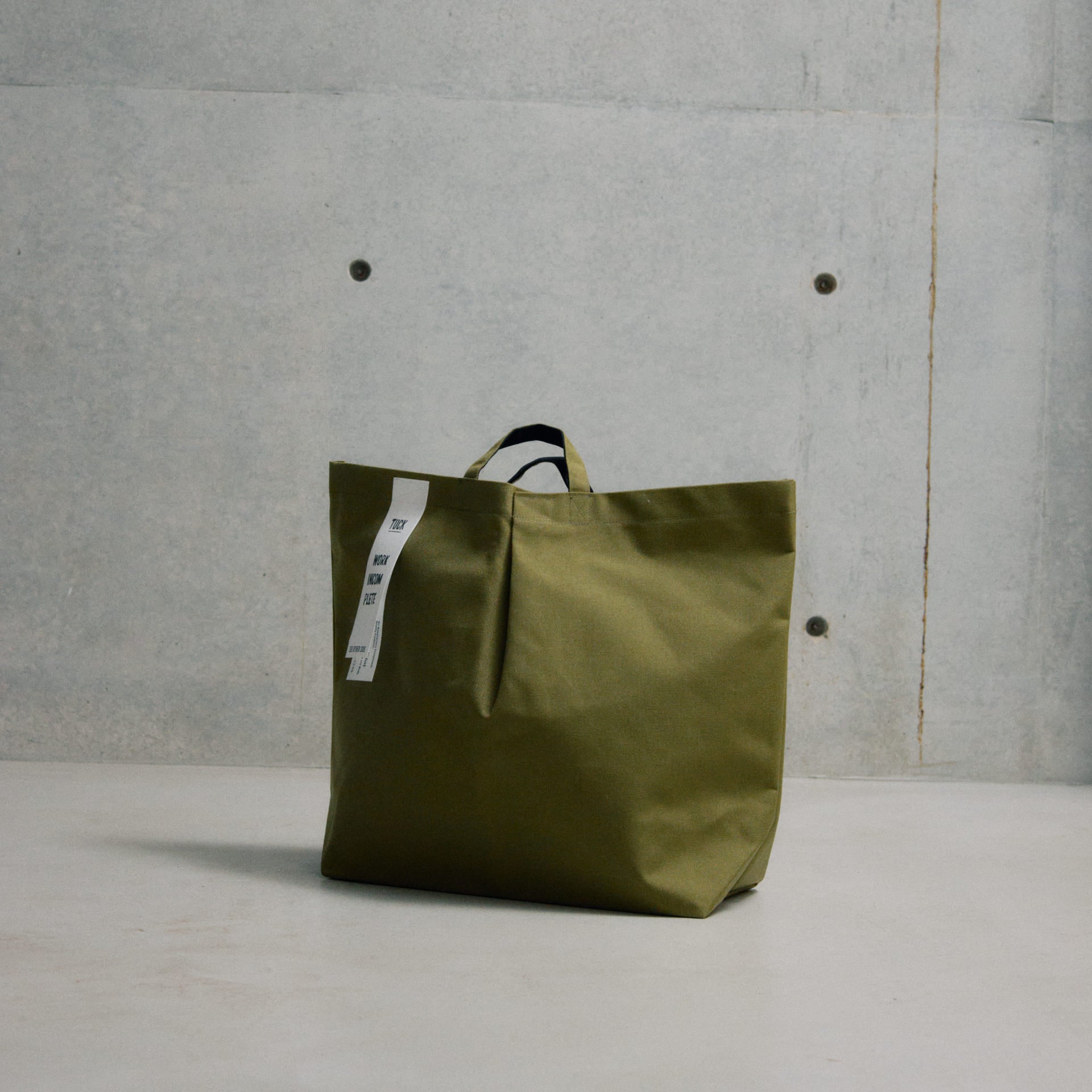 TUCK BAG_NYLON