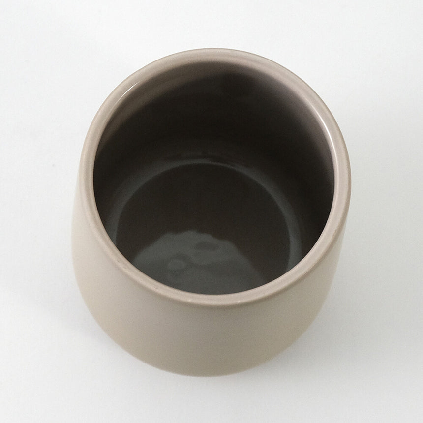 マットな質感のソープディスペンサー 泡タイプ/陶器