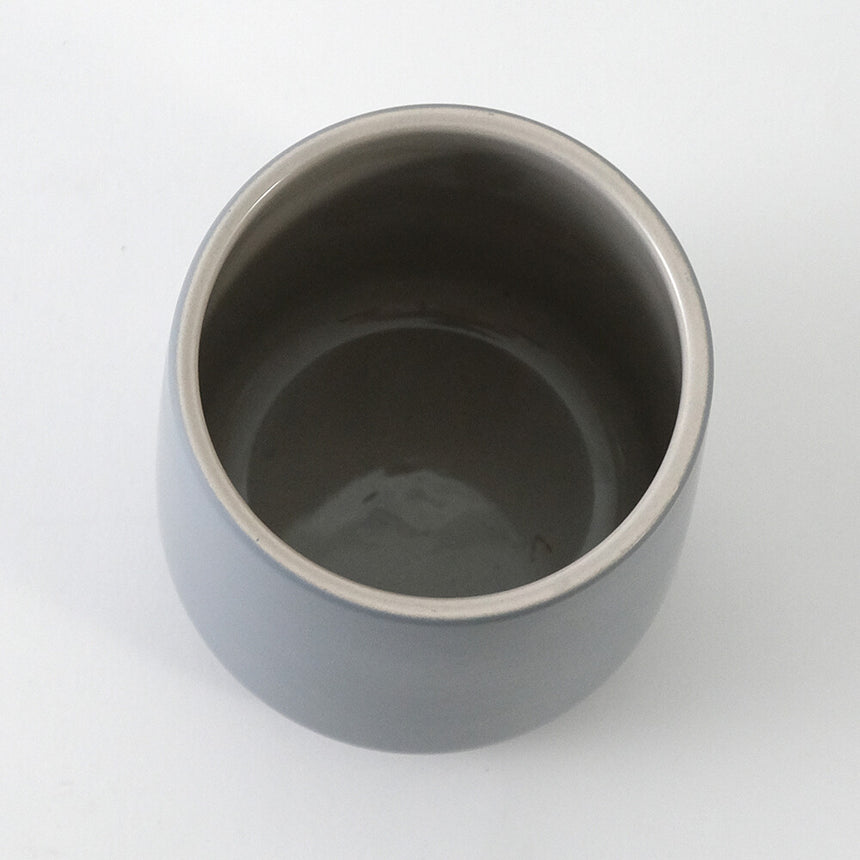 マットな質感のソープディスペンサー 泡タイプ/陶器