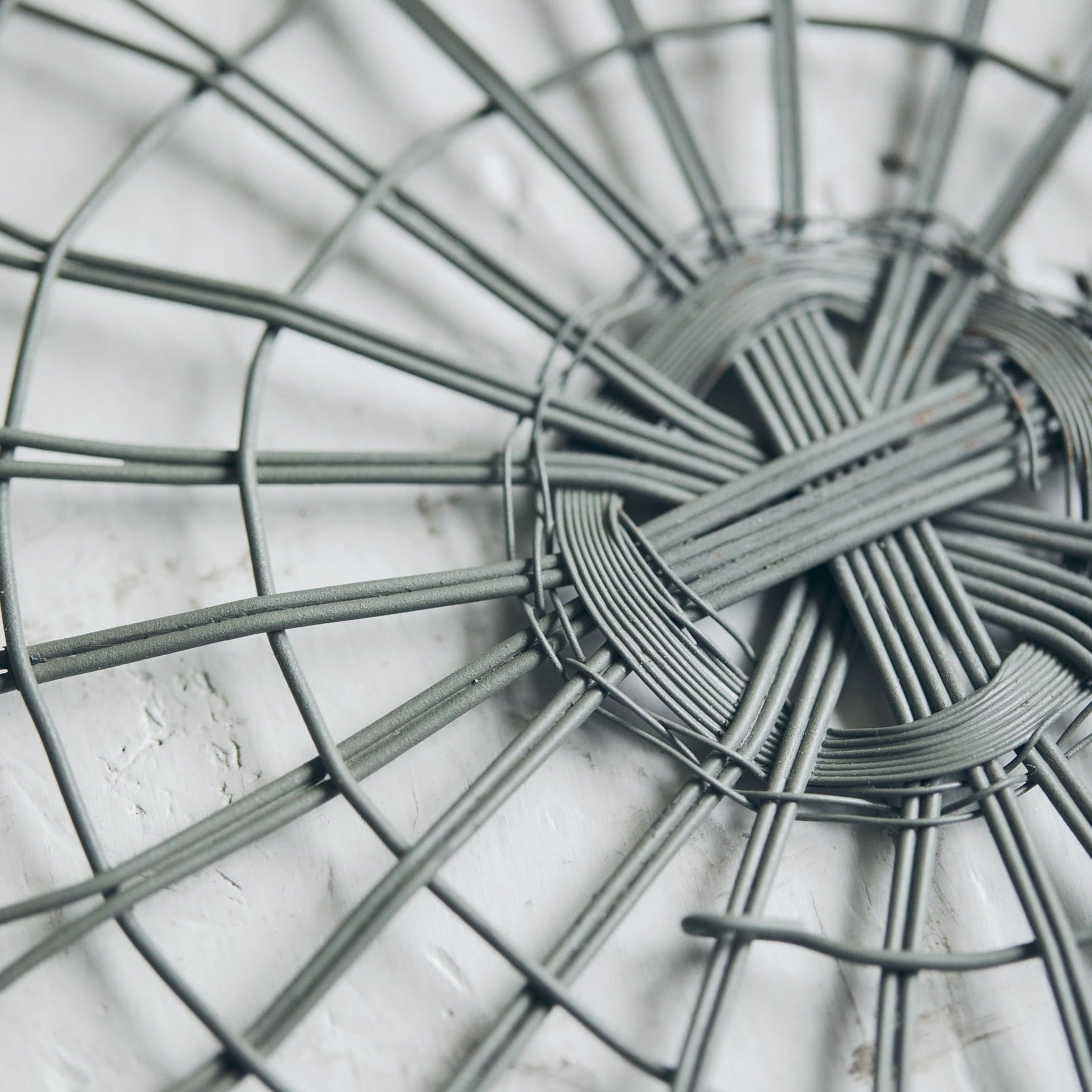 ワイヤーバスケット