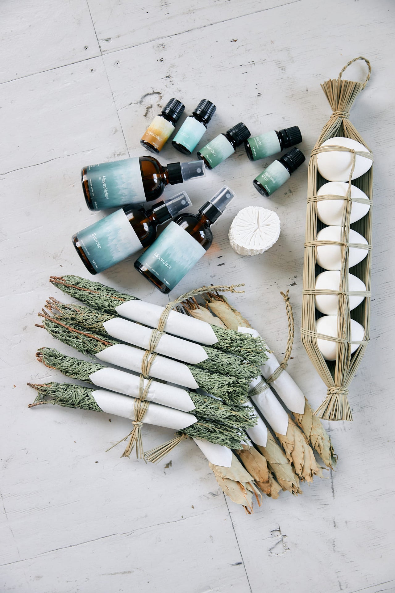 夏の疲れをアロマやリラックスアイテムでじんわり癒しませんか？