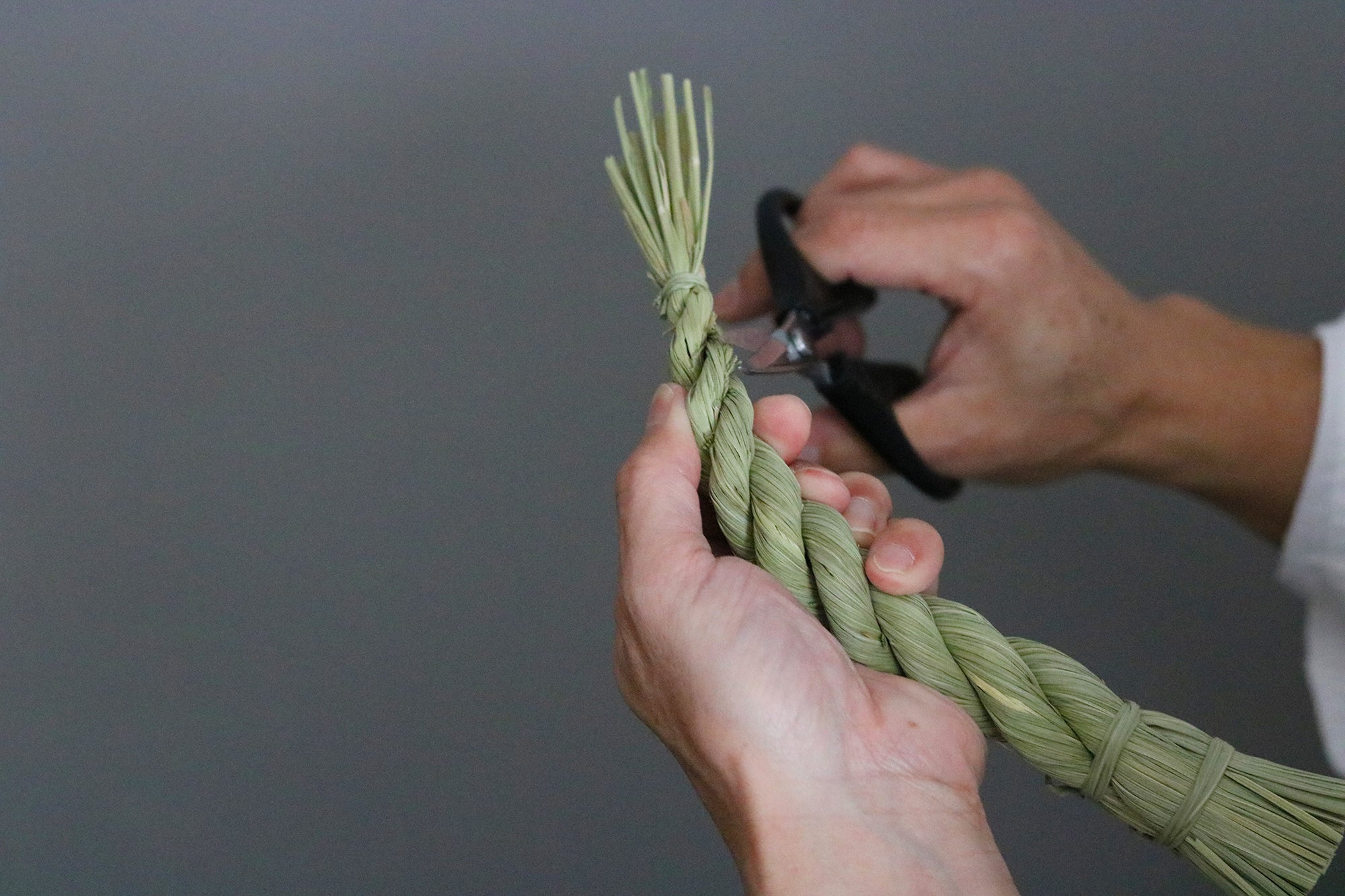 暮らしに馴染む「しめ縄飾り」 – JINNAN HOUSE