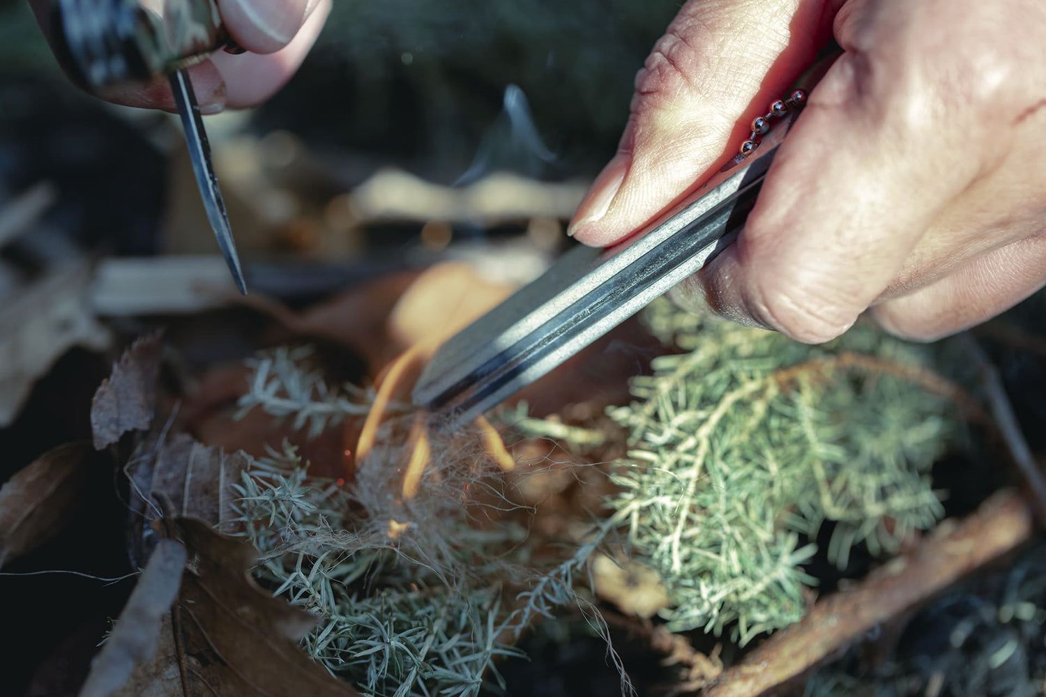 サウナの次はキャンプブームが到来！？ JINNAN HOUSEのアイテムで夏はキャンプを楽しもう。