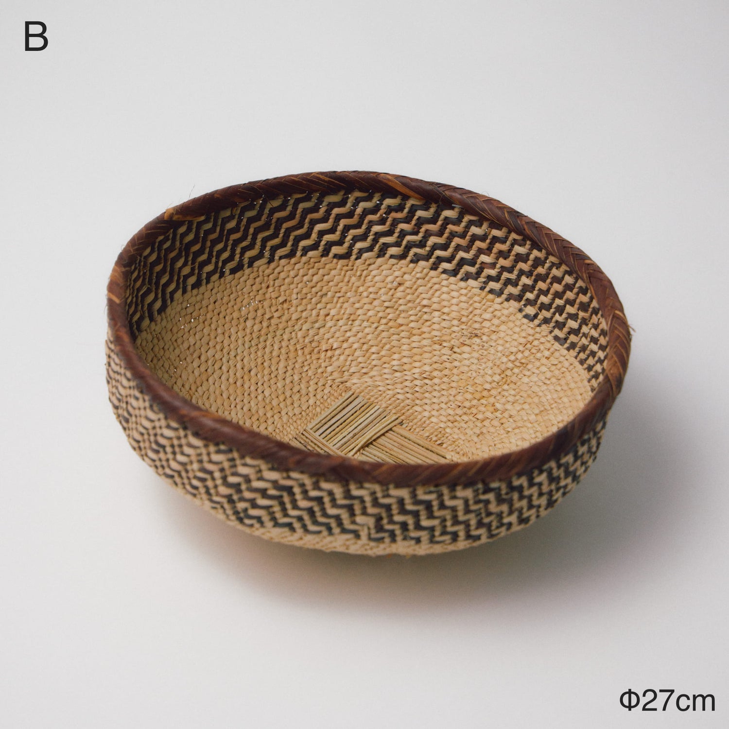 トンガビンガボウルカゴ