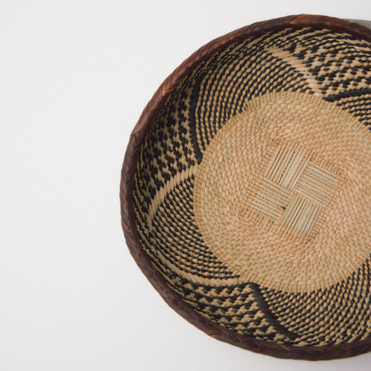 トンガビンガボウルカゴ