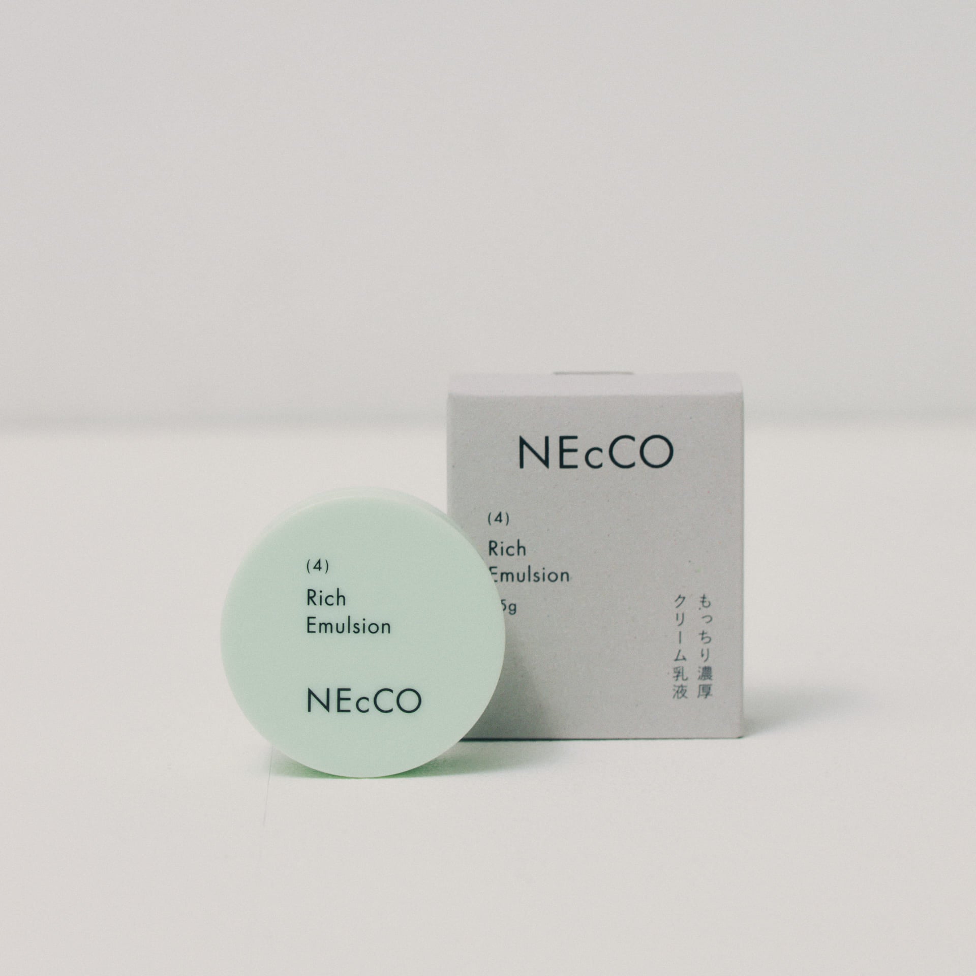 NEcCO リッチエマルジョン（クリーム状乳液）