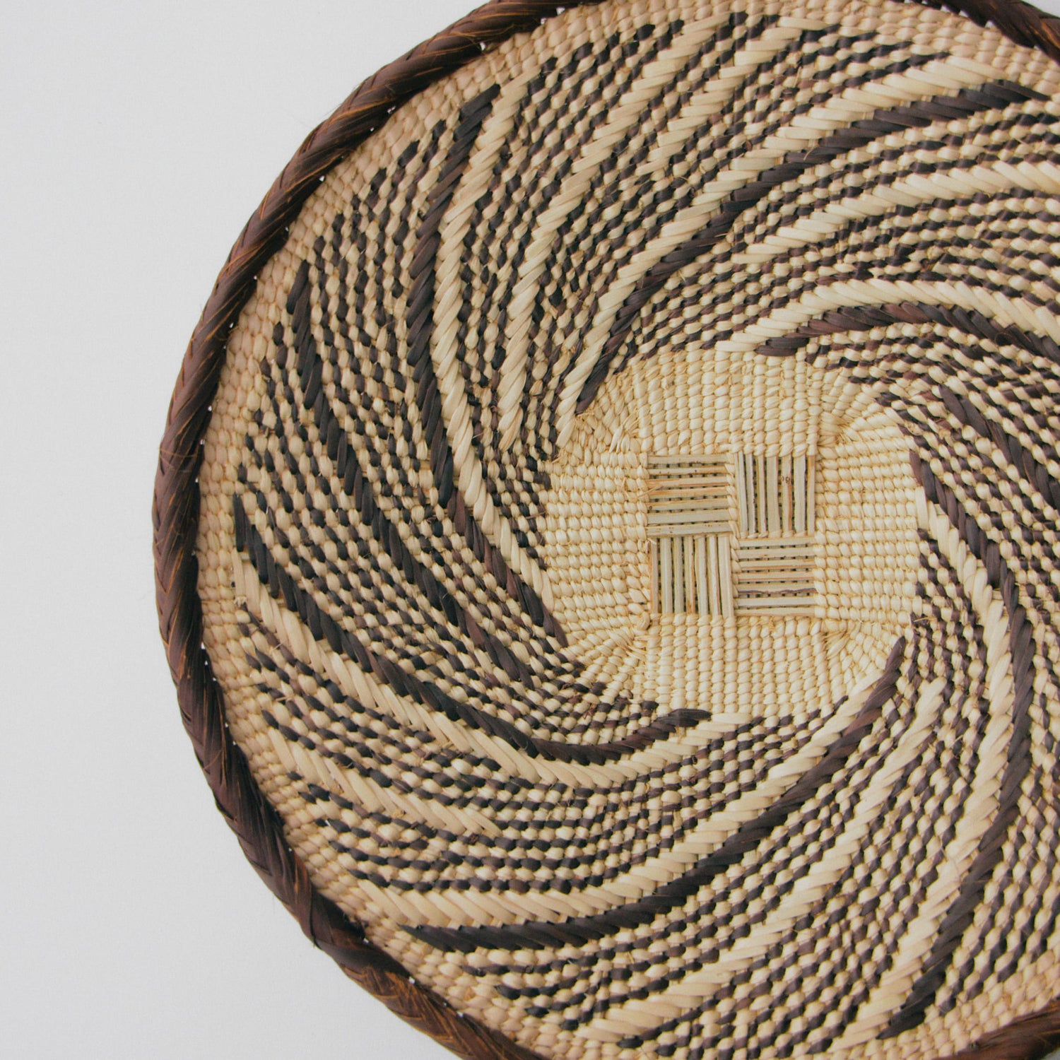 トンガサングエバスケット