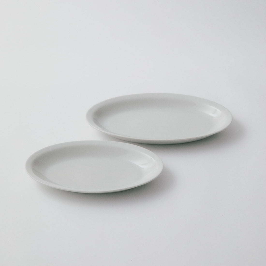 Saturnia Roma plain｜サタルニア ローマ プレーン　オーバルプレート