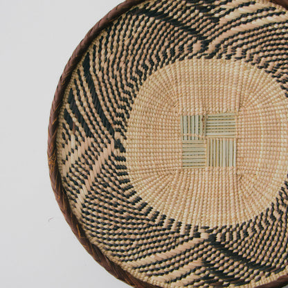 トンガサングエバスケット