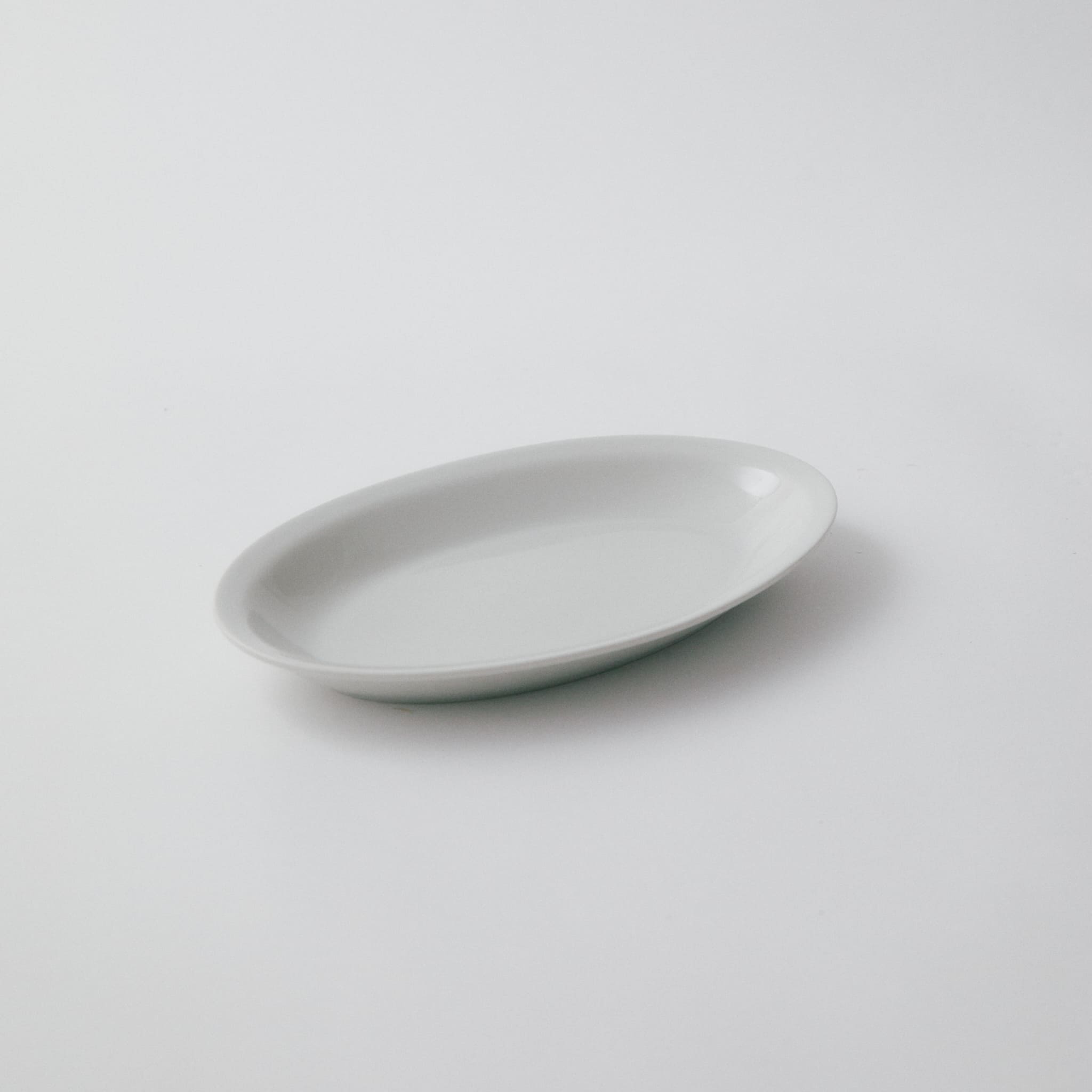 Saturnia Roma plain｜サタルニア ローマ プレーン　オーバルプレート