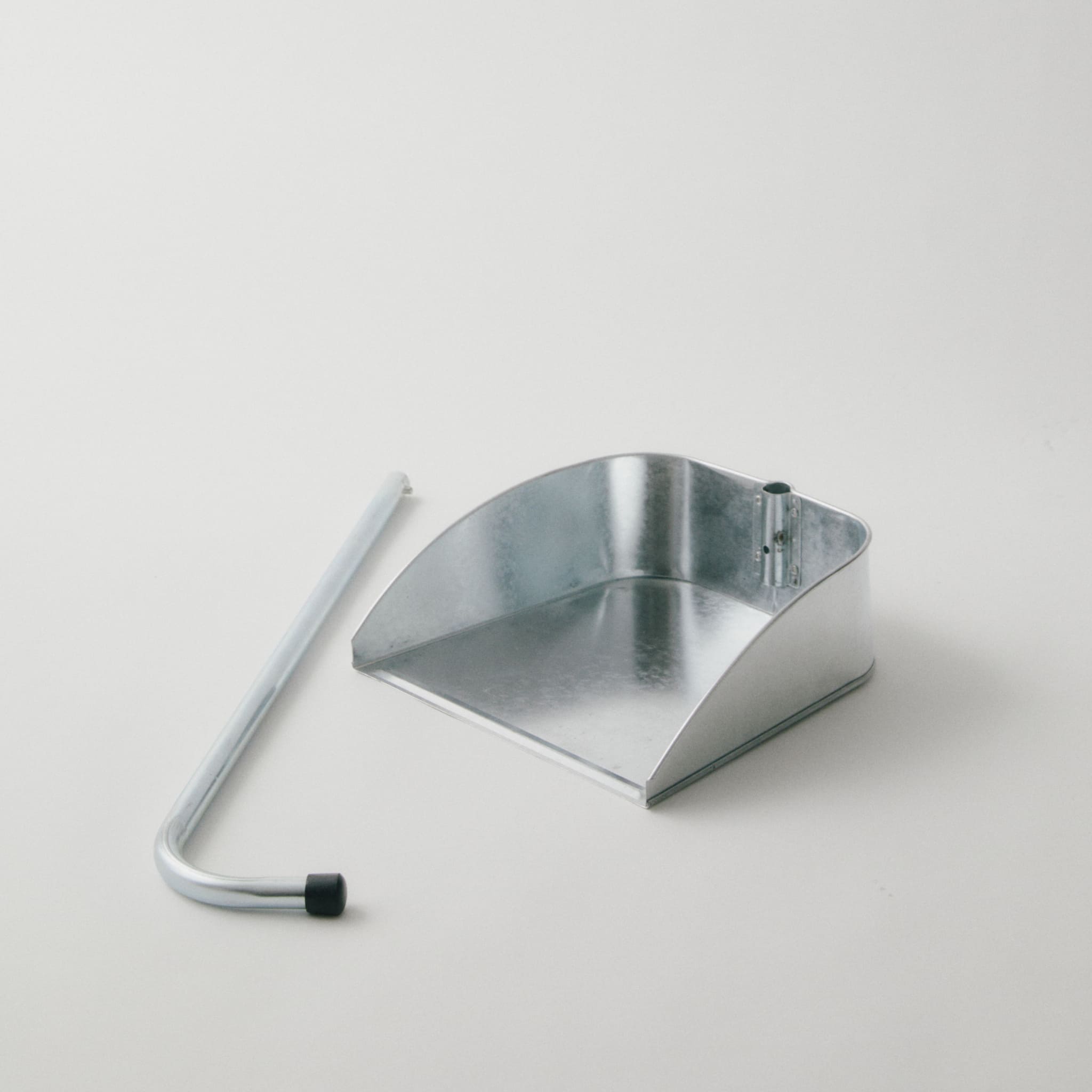 トタン一本手ちりとり – JINNAN HOUSE