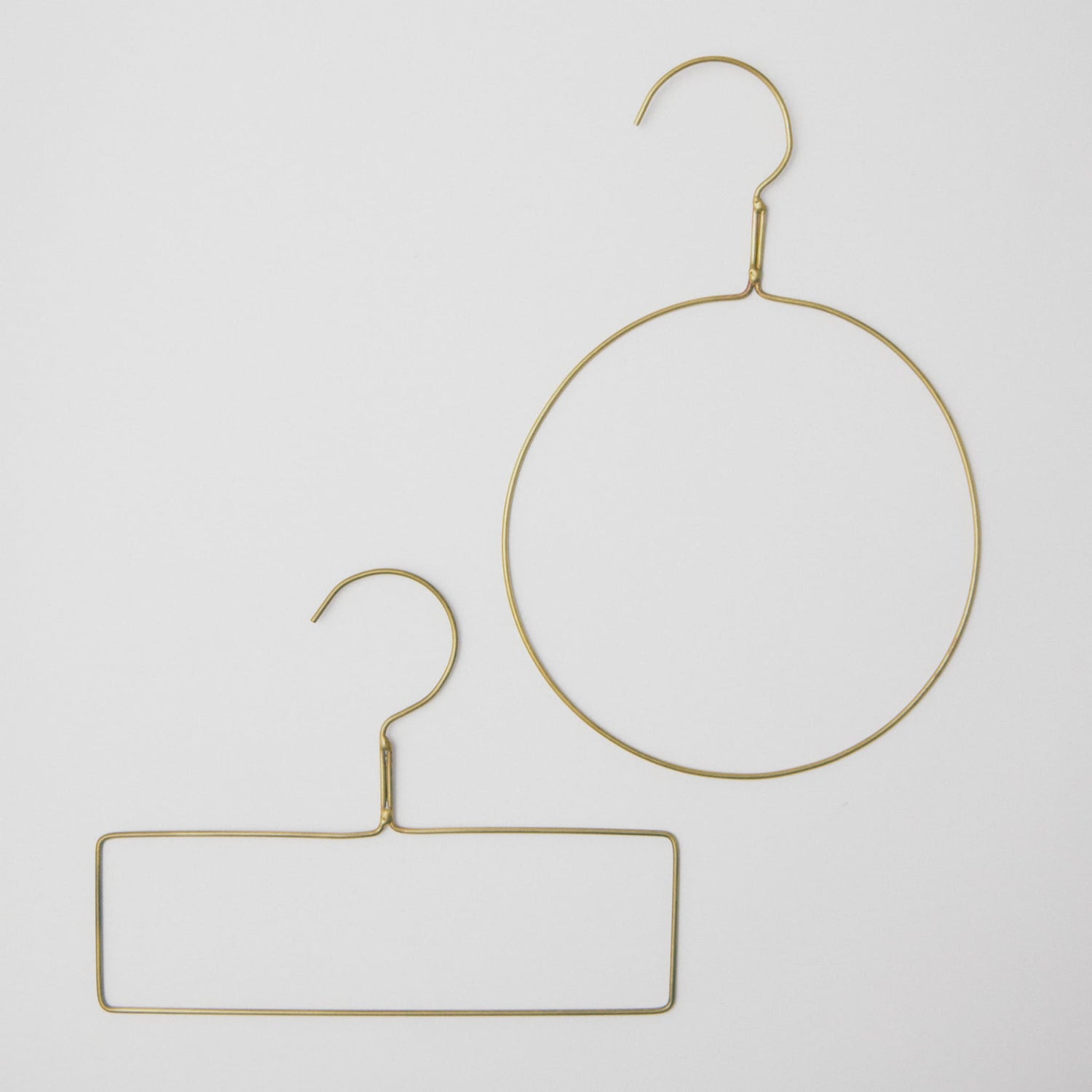 ブラスハンガー