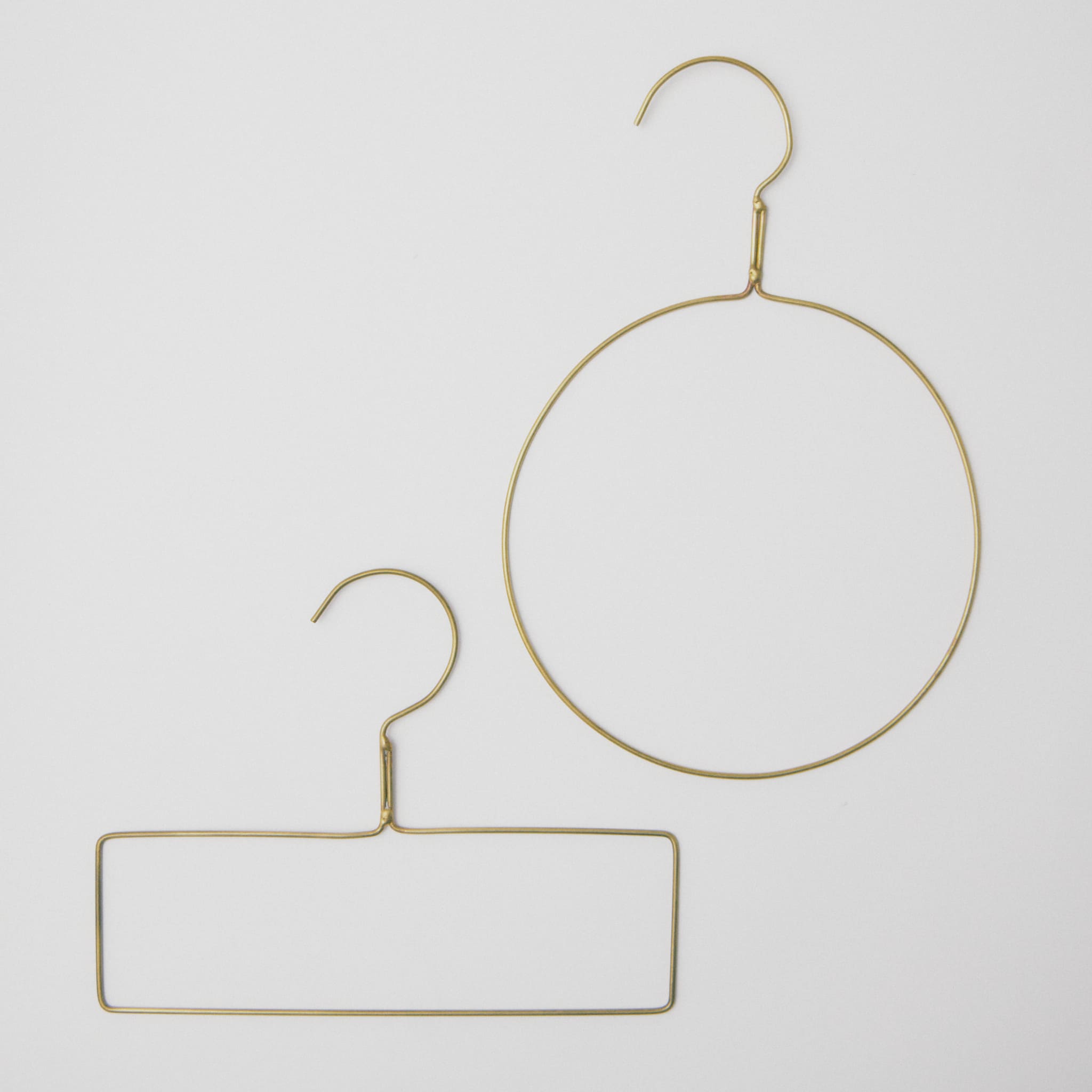 ブラスハンガー