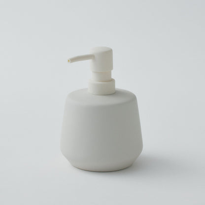 マットな質感のソープディスペンサー｜液体タイプ
