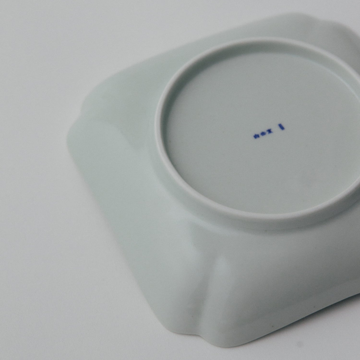 木瓜 （もっこう）角皿 土灰