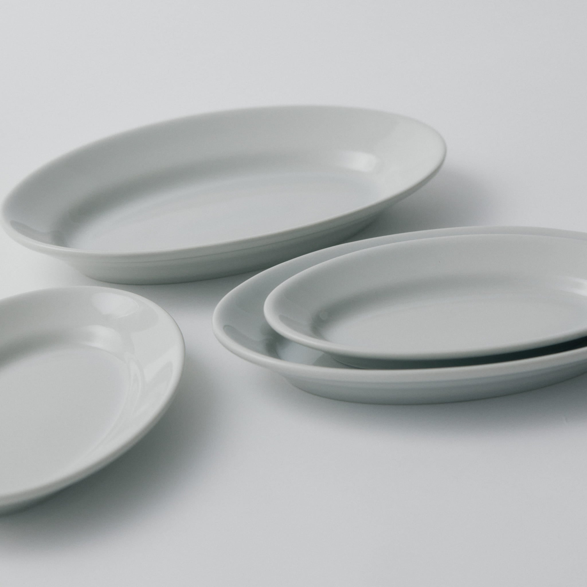 サタルニア】チボリ/オーバル23・25 /2枚セット Saturnia(サタルニア