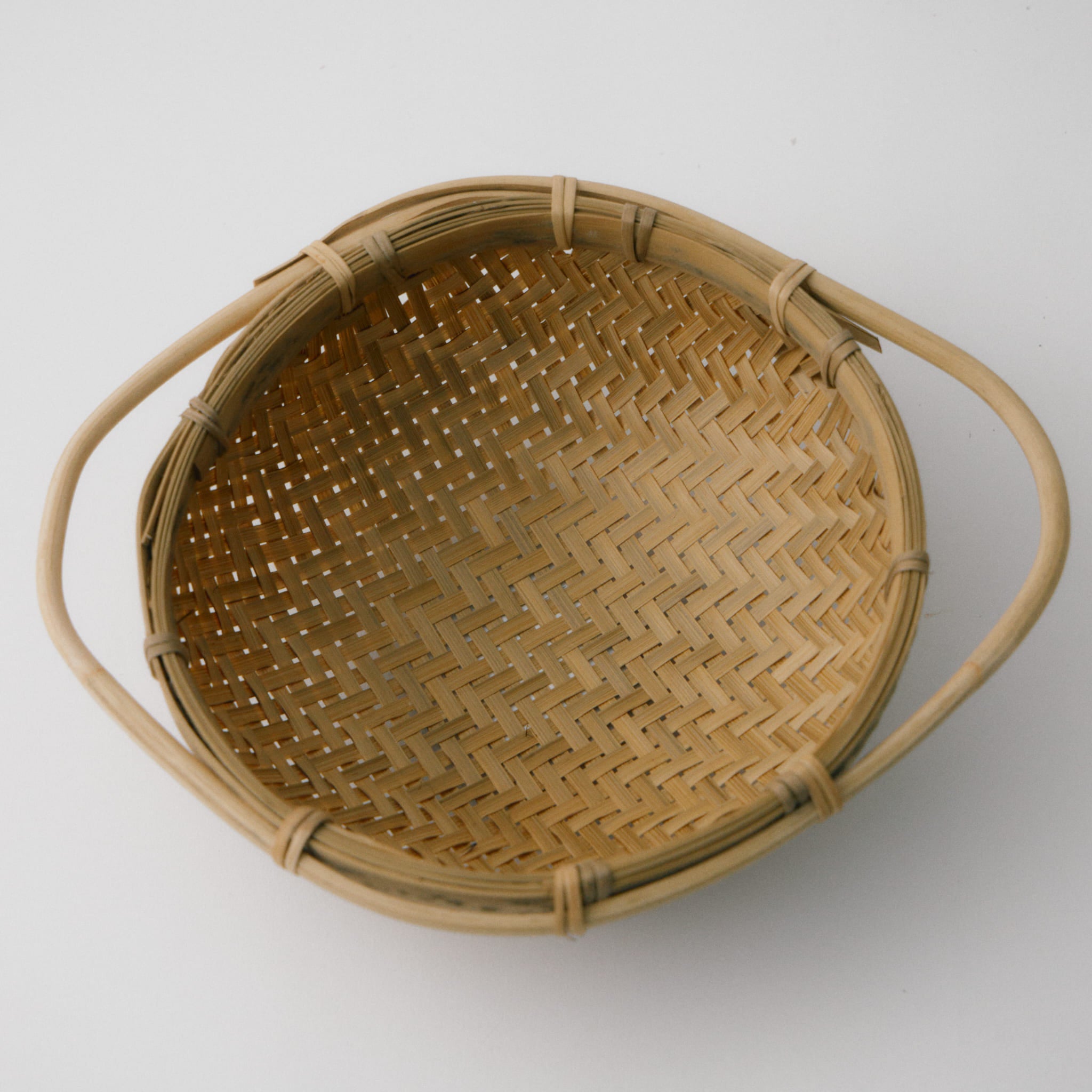 竹ざる　2枚セット　(8セット) ハンドルつき竹ザル（2個セット） – JINNAN HOUSE