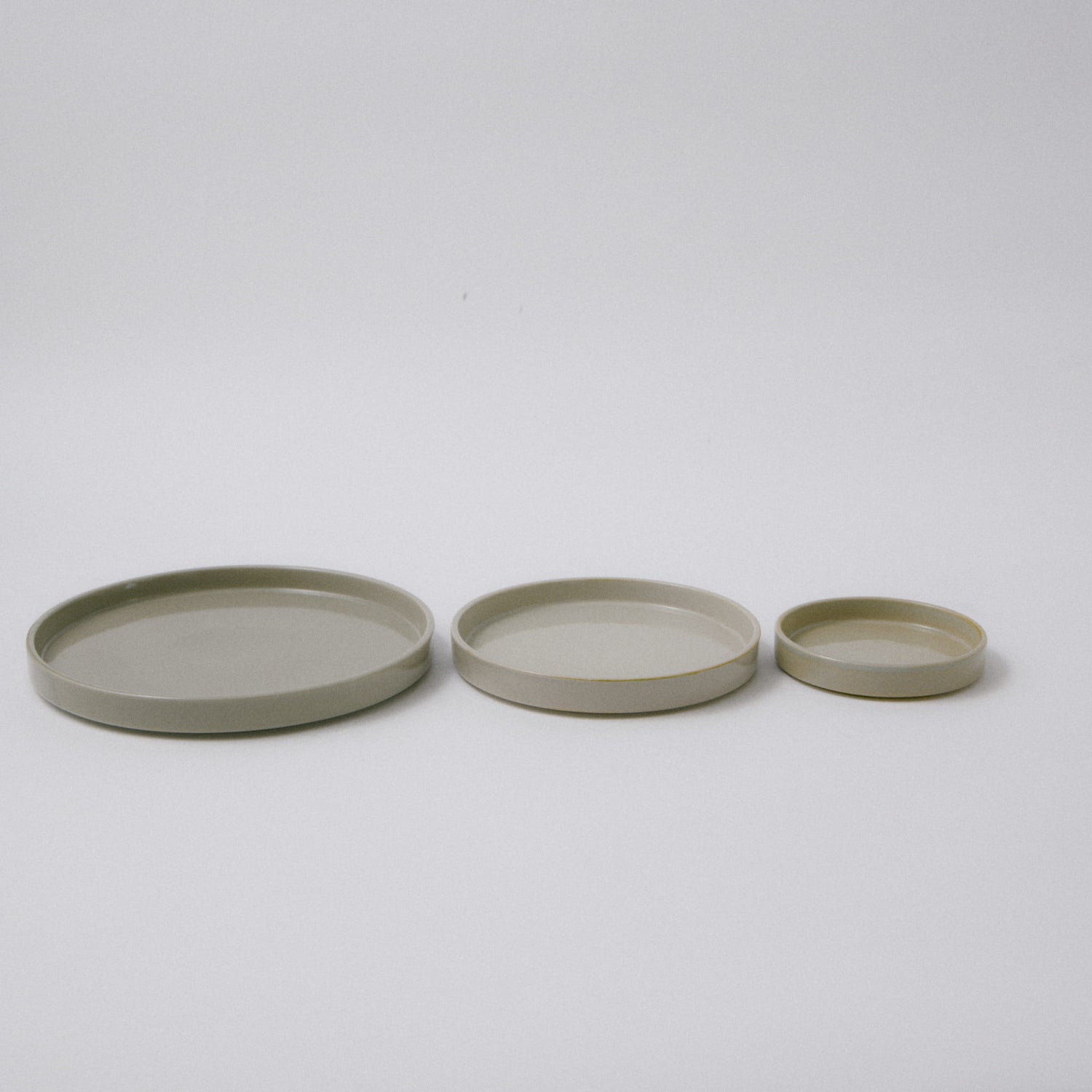 モデラート プレート