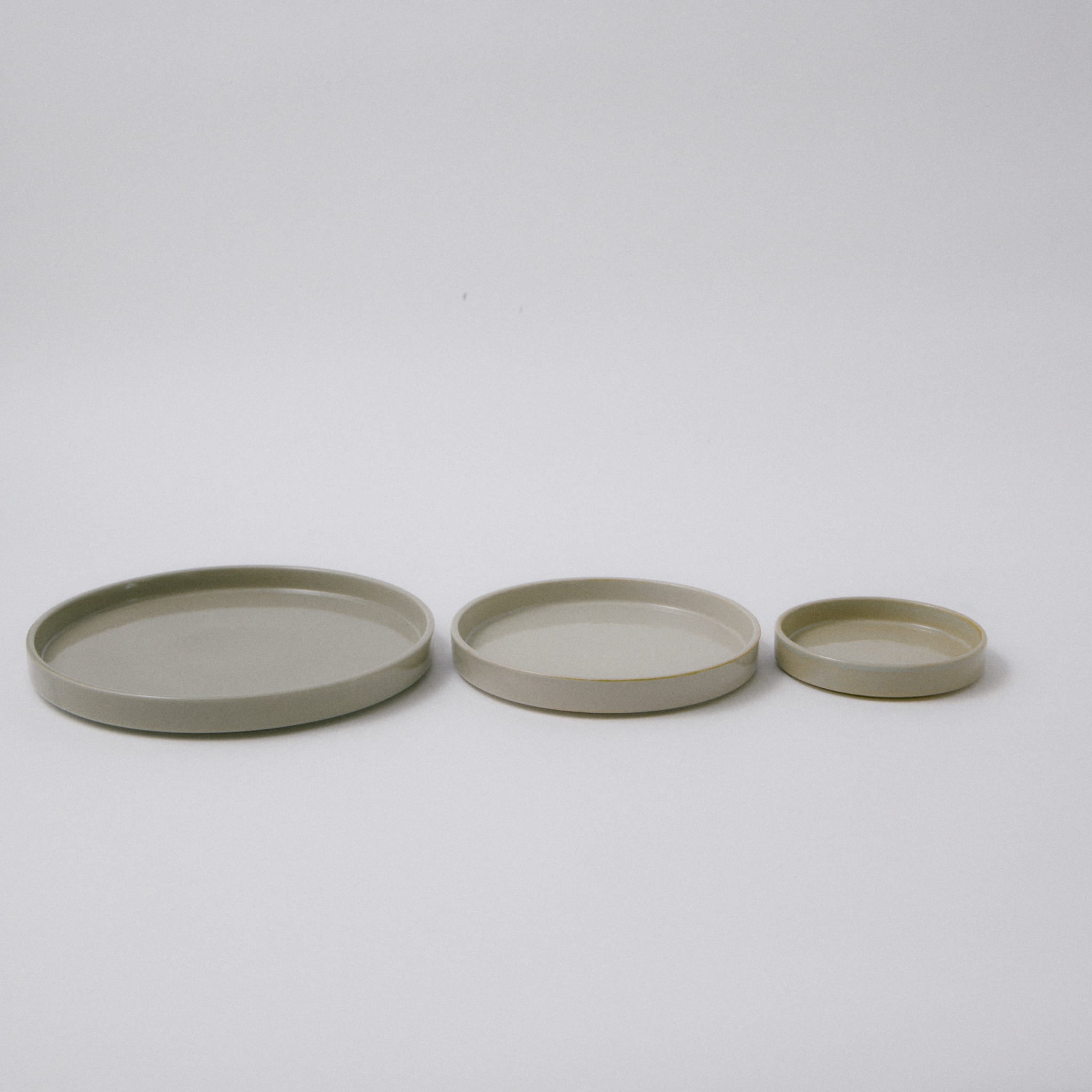 モデラート プレート