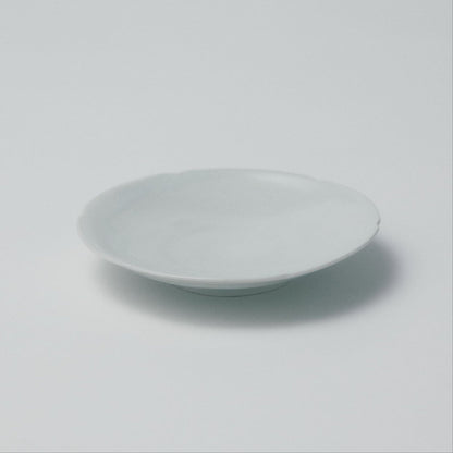 タナカシゲオ 白瓷輪花6寸皿