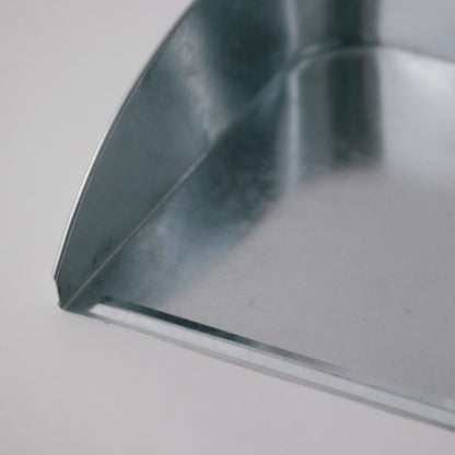 トタン一本手ちりとり