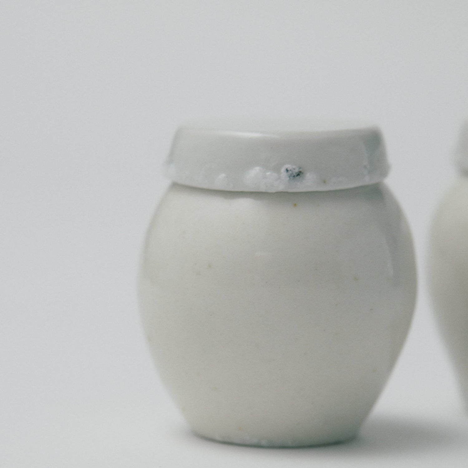 タナカシゲオ 白瓷茶入