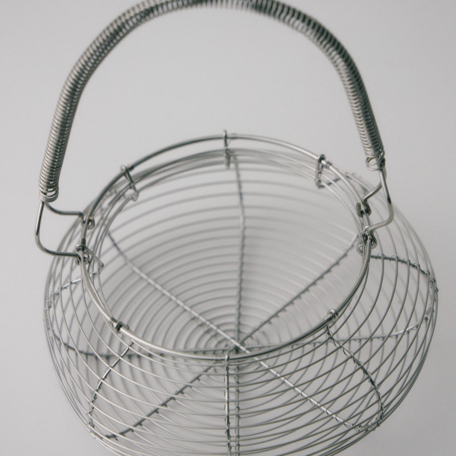 壺カゴつる付中