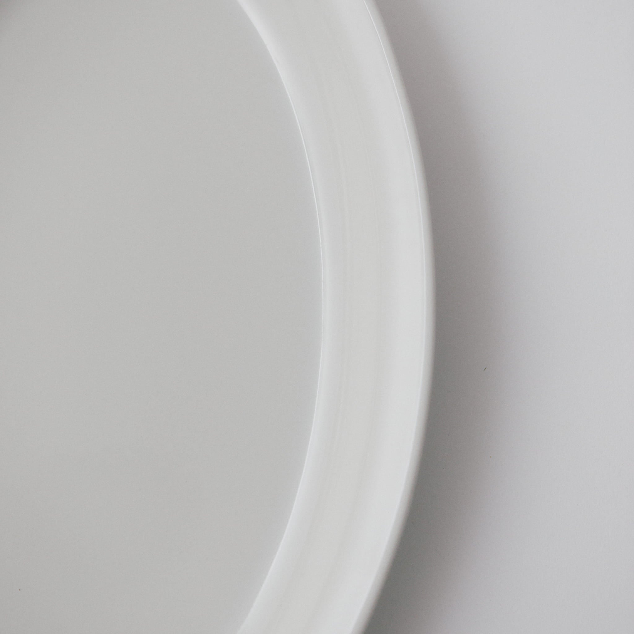 Saturnia Roma plain｜サタルニア ローマ プレーン　オーバルプレート