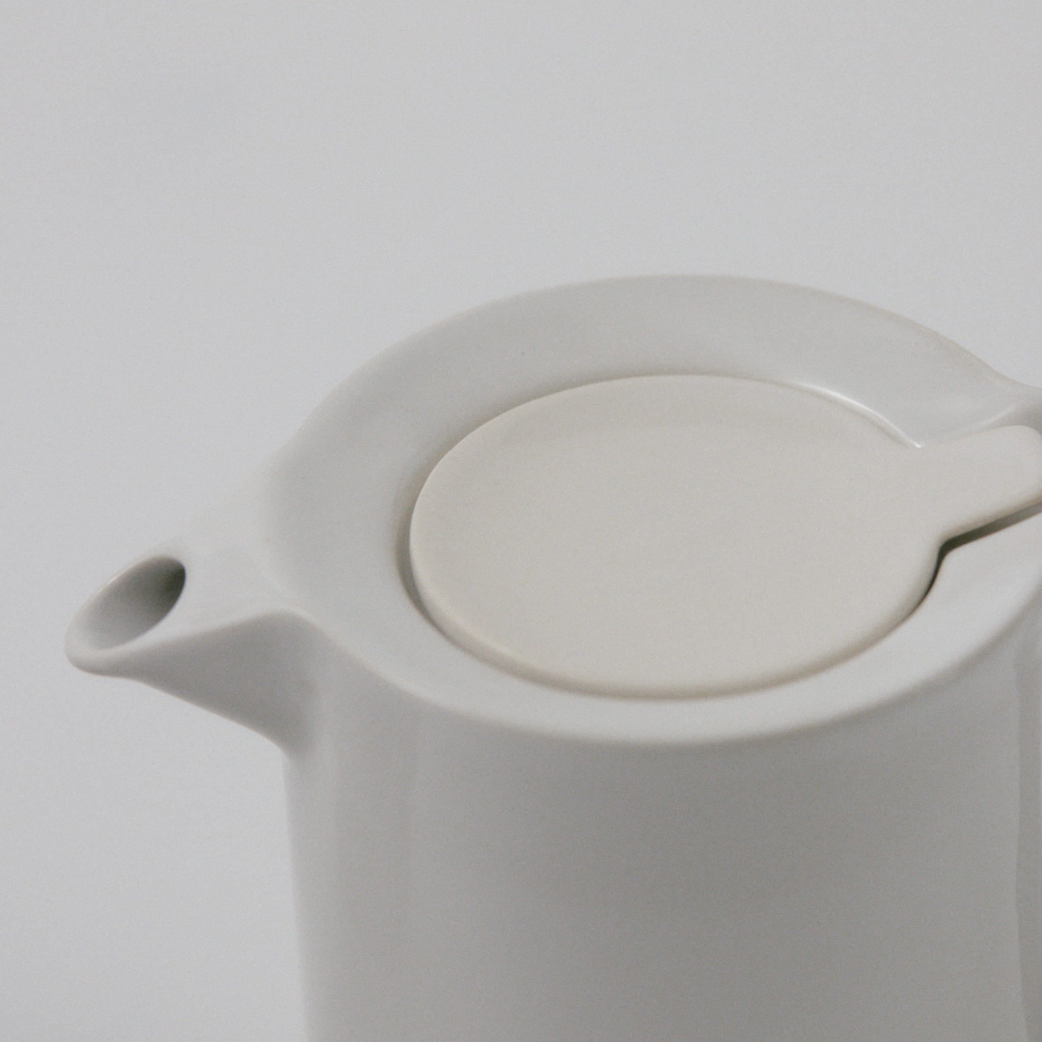 モデラート ティーポット