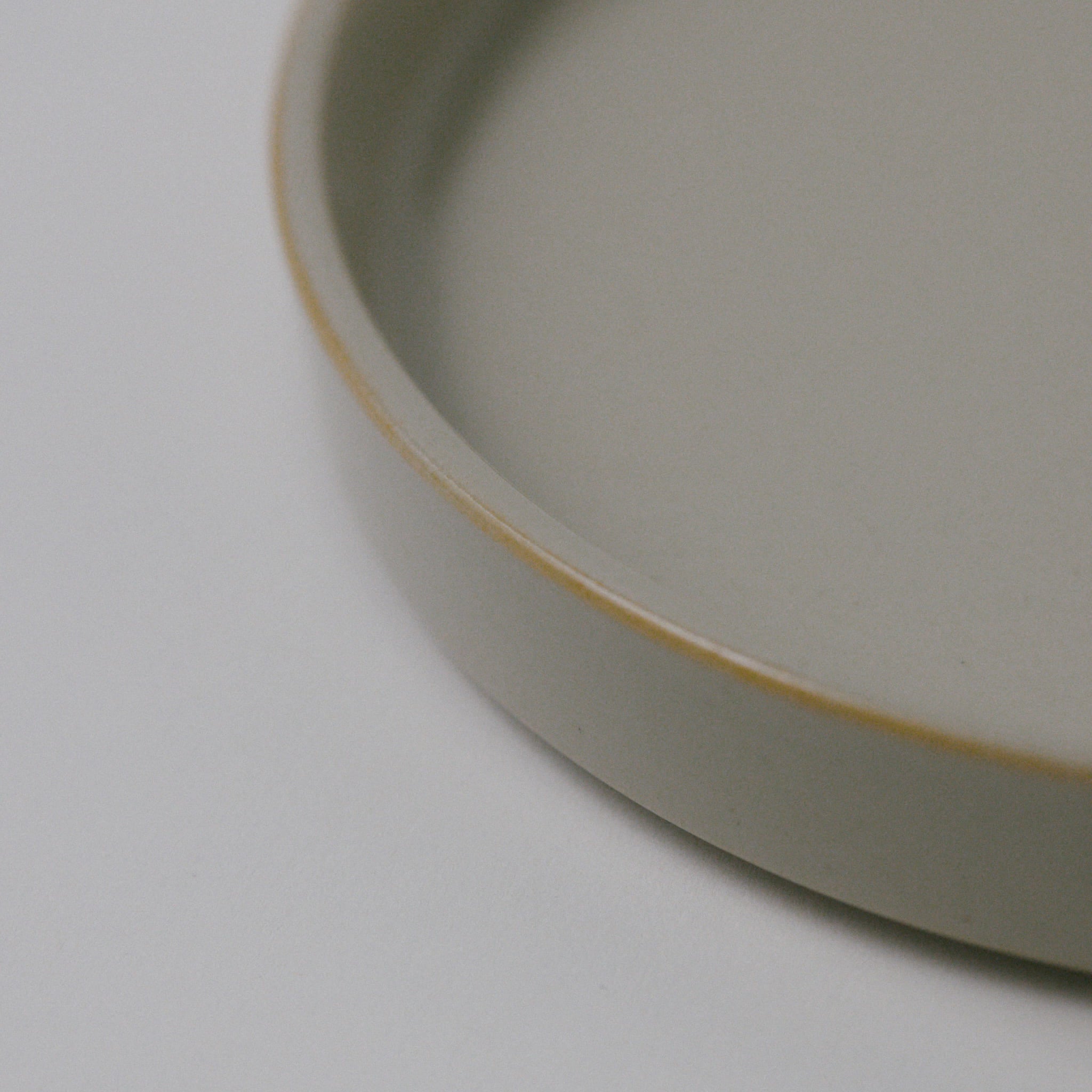 モデラート プレート