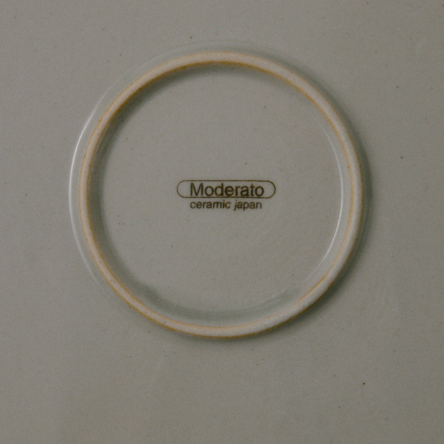 モデラート プレート