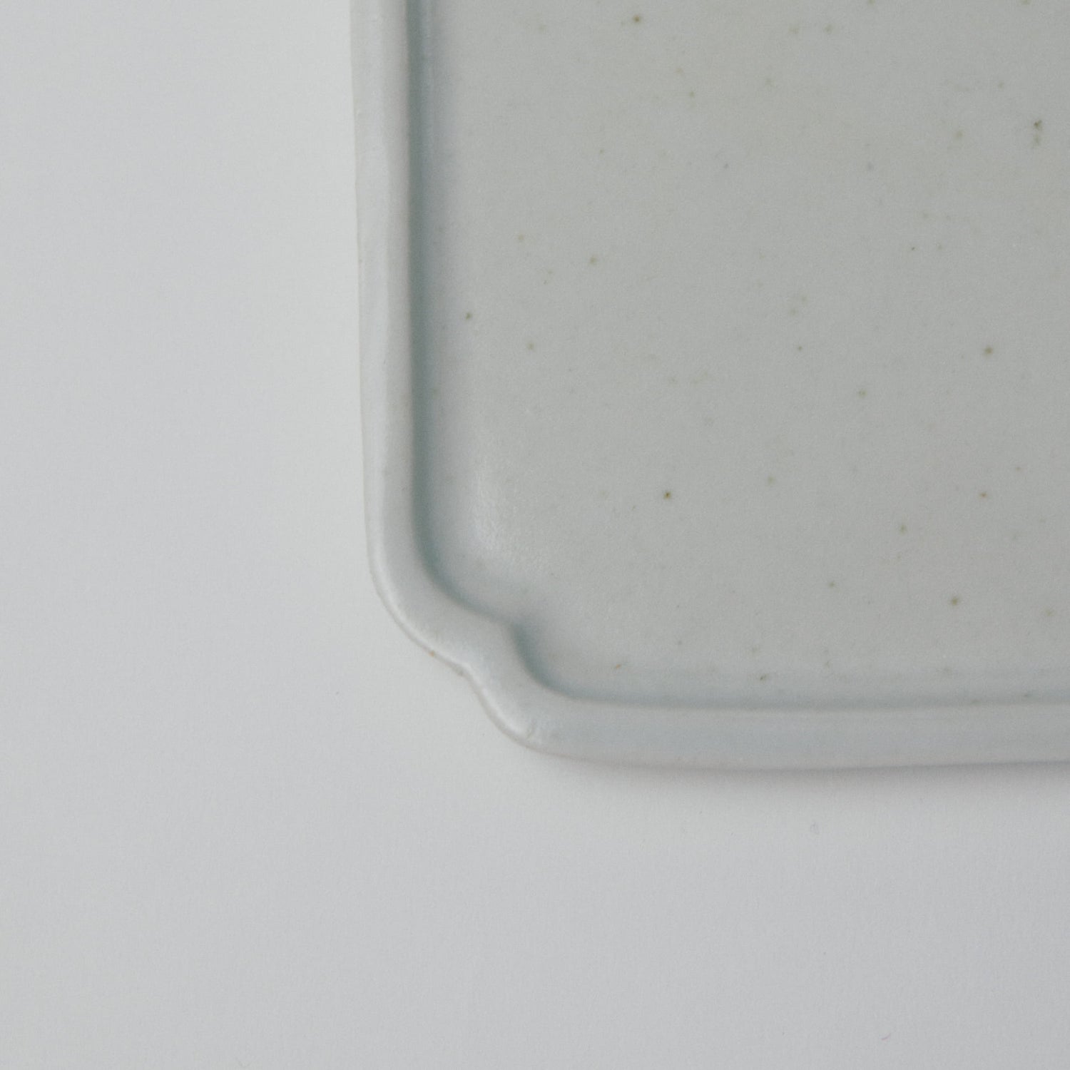 タナカシゲオ 白瓷ソバン角小皿