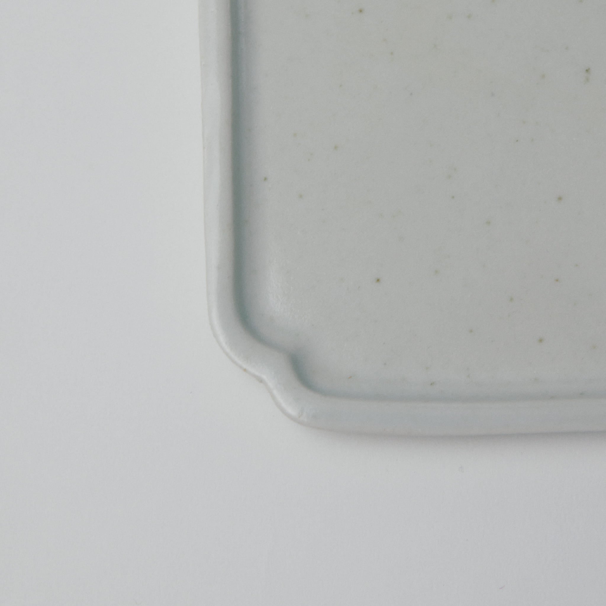 タナカシゲオ 白瓷ソバン角小皿