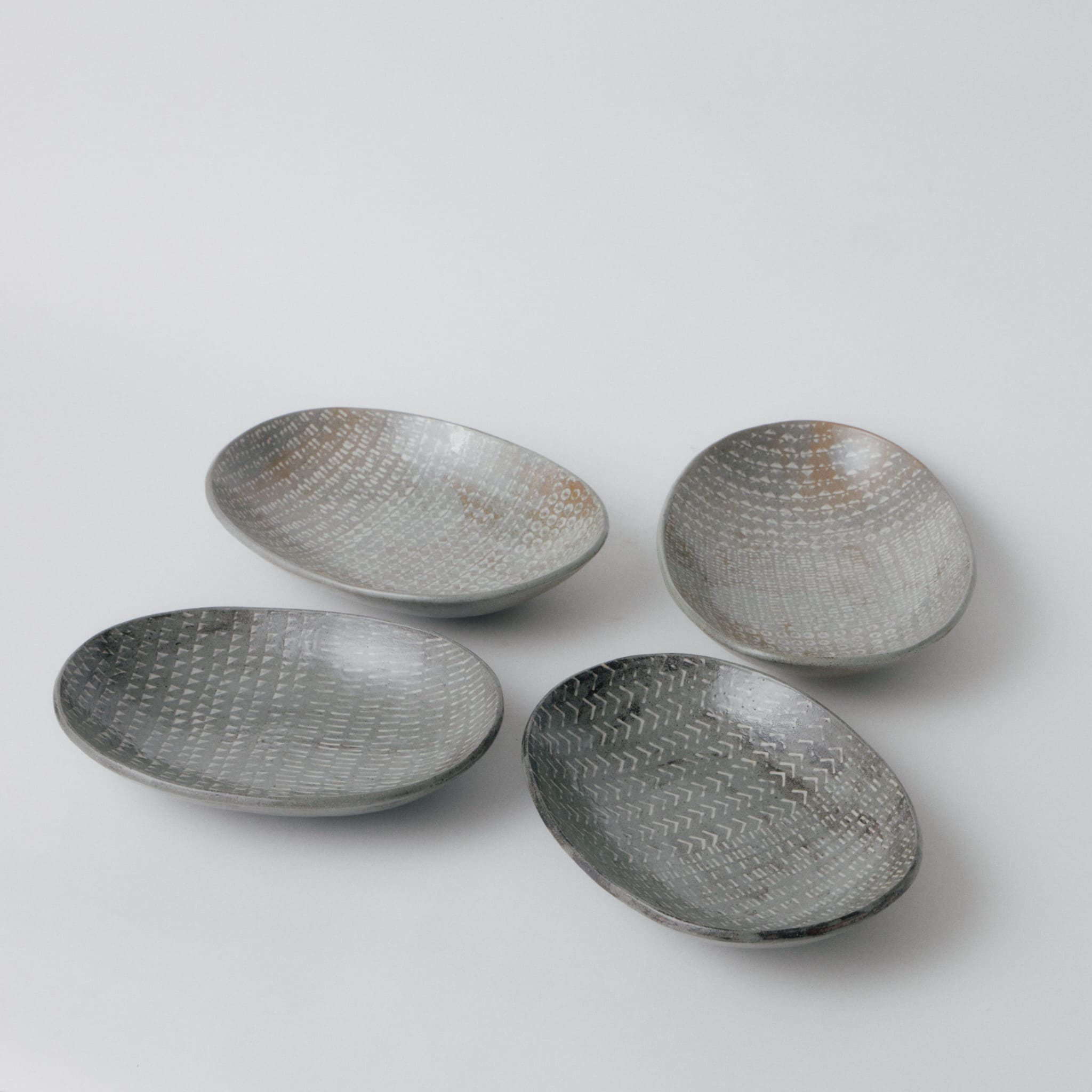 柴山香織 象嵌 楕円鉢皿（大） – JINNAN HOUSE