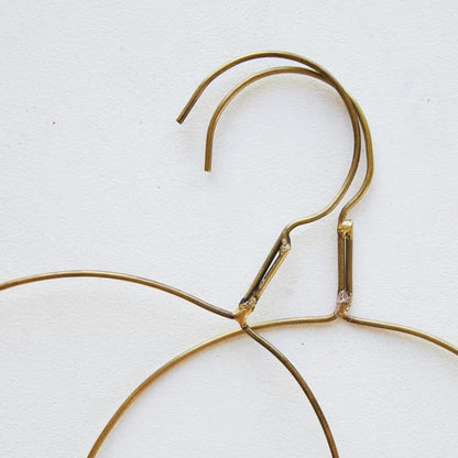 ブラスハンガー