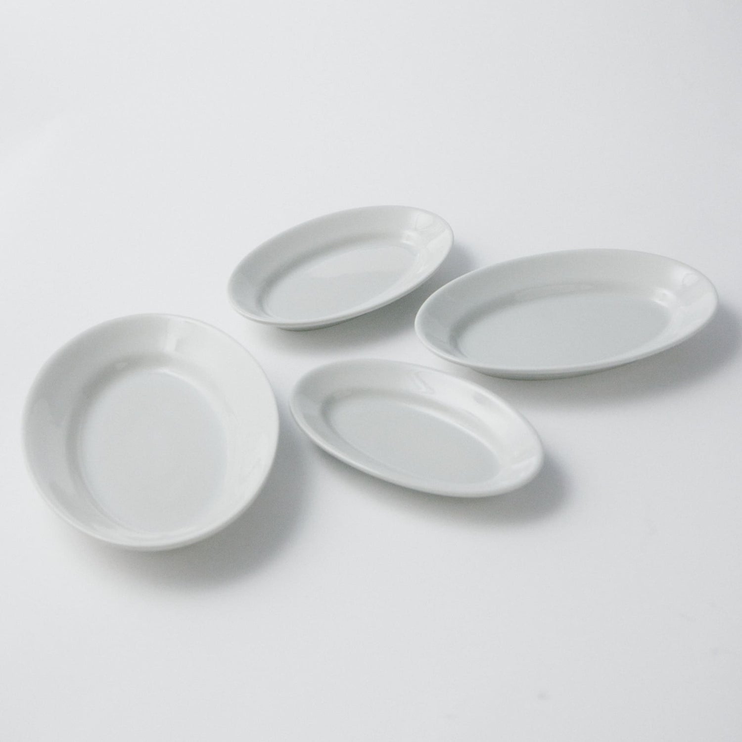 Saturnia Tivoli｜サタルニア チボリ　オーバルプレート