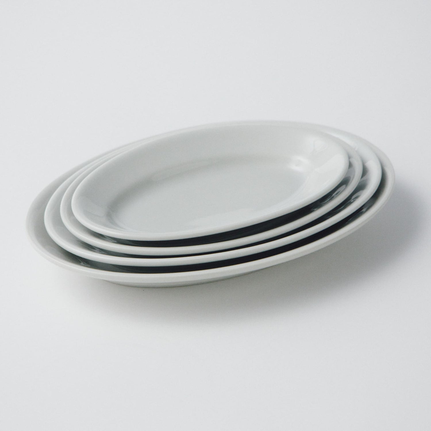 Saturnia Tivoli｜サタルニア チボリ　オーバルプレート