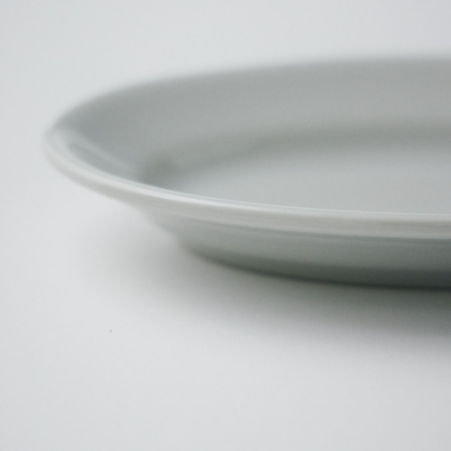 Saturnia Tivoli｜サタルニア チボリ　オーバルプレート