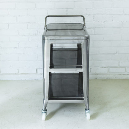 スチール製ワゴン