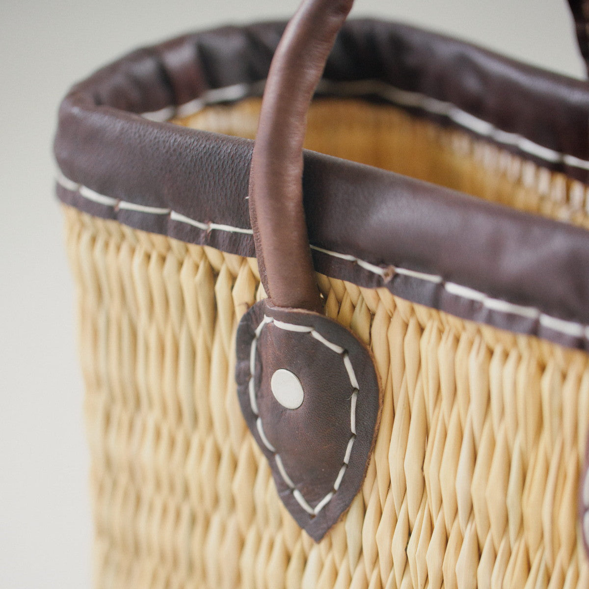 革べりストローカゴバッグ
