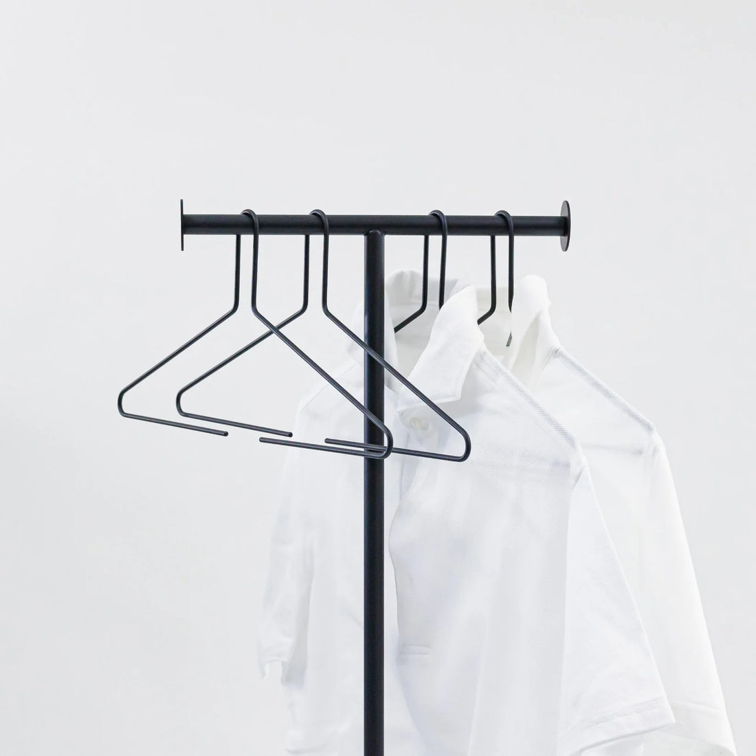 KUROSHIRO ハンガー 4本セット