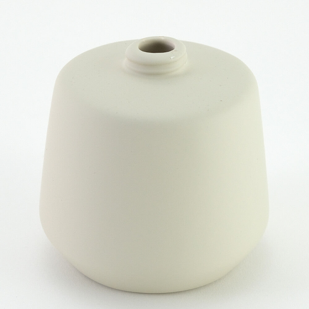 マットな質感のソープディスペンサー｜液体タイプ