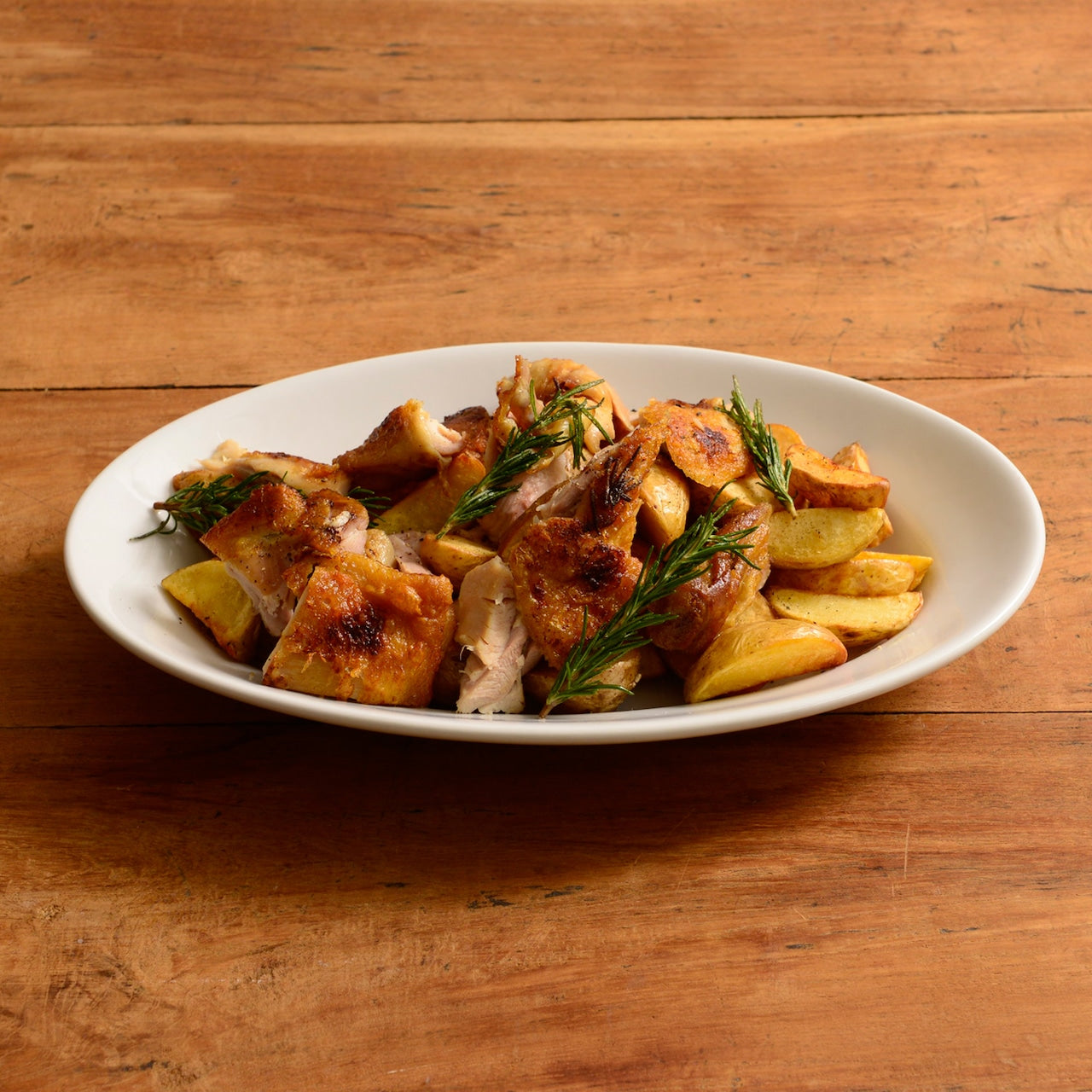 Saturnia Tivoli｜サタルニア チボリ　オーバルプレート